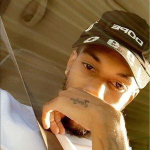 Meet your Posher, Randall